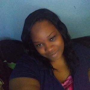 Meet your Posher, Latoya